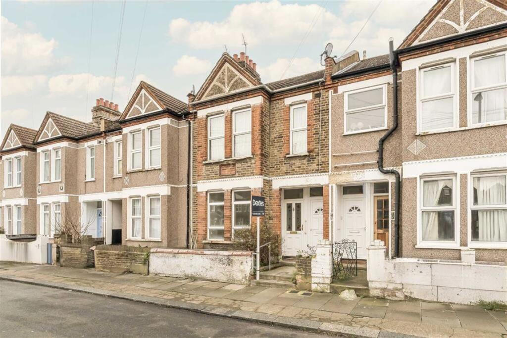 2 bedrooms Maisonette in Lewisham, United Kingdom No. 10086
