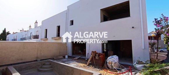 4 Schlafzimmer Villa in Tavira, Portugal, Nr. 98415 14