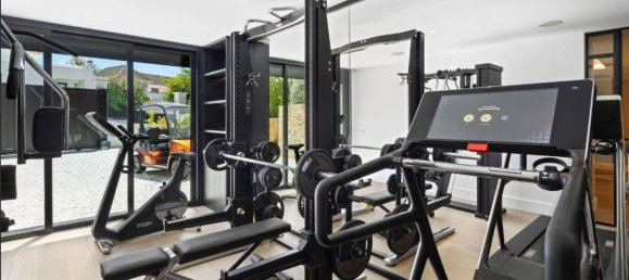 5 bedrooms Villa in Nueva Andalucia, Spain No. 286249 20