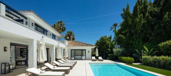 5 bedrooms Villa in Nueva Andalucia, Spain No. 286249 4