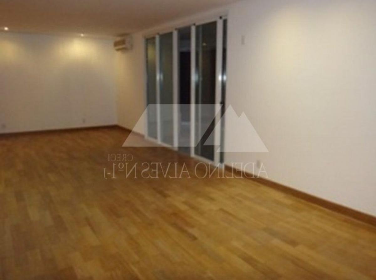3 bedrooms Apartment in Sao Paulo, Brazil No. 584639