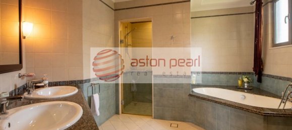 5 bedrooms Villa in Palm Jumeirah, UAE No. 13155 10