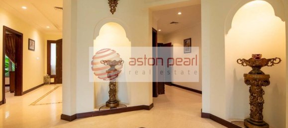 5 bedrooms Villa in Palm Jumeirah, UAE No. 13155 24
