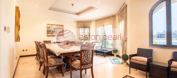 5 bedrooms Villa in Palm Jumeirah, UAE No. 13155 2