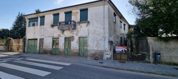 3 bedrooms House in Felgueiras, Portugal No. 46830 2