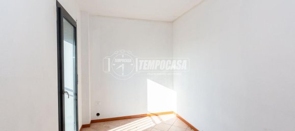 4غرفة شقة في Brescia, Italy رقم 2478 23