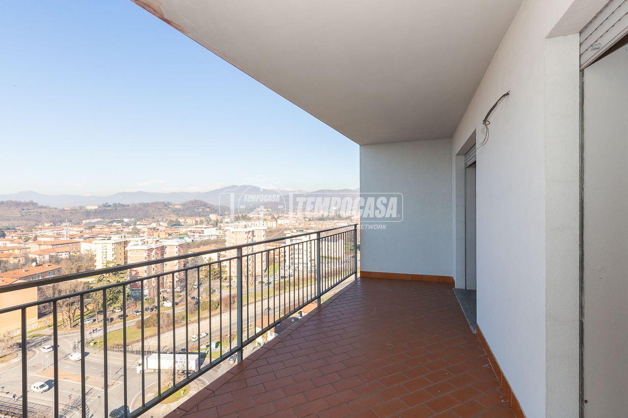 4غرفة شقة في Brescia, Italy رقم 2478