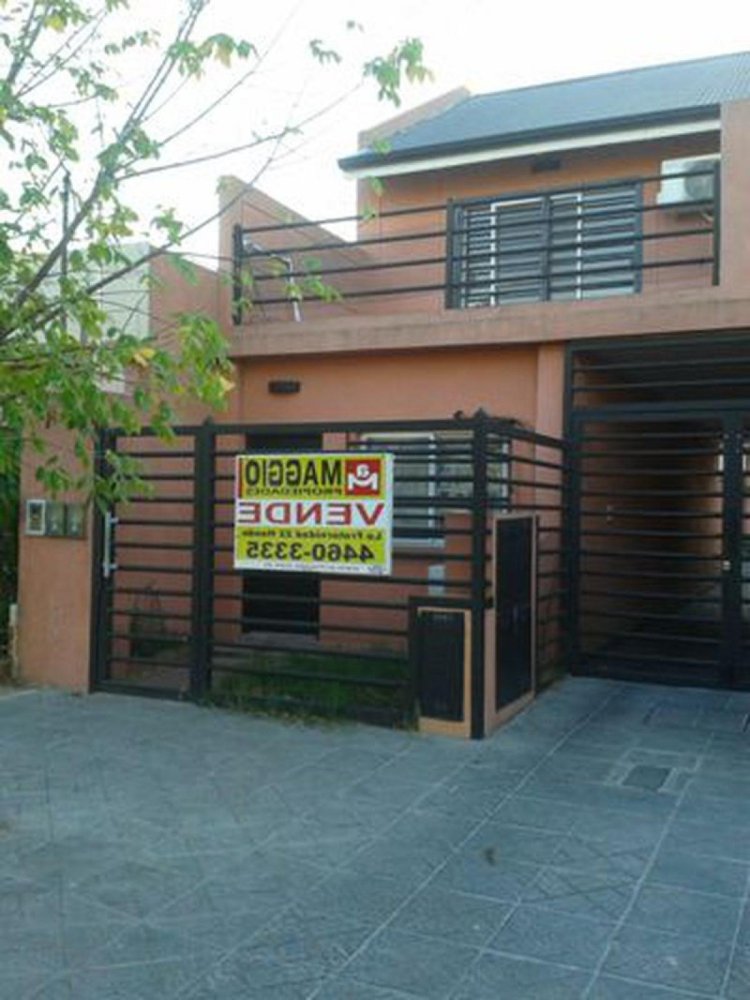 2 Schlafzimmer Haus in Moron, Argentina, Nr. 904