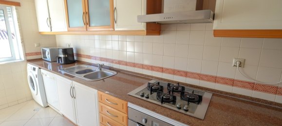 3 غرف نوم منزل ذو طابقين في Cascais, Portugal رقم 101945 7