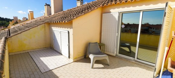 3 غرف نوم منزل ذو طابقين في Cascais, Portugal رقم 101945 39
