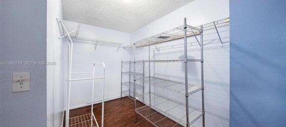3 chambres propriété commerciale à louer à Miami, Miami-Dade, Florida, USA № 615321 16