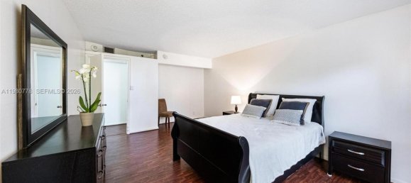 3 chambres propriété commerciale à louer à Miami, Miami-Dade, Florida, USA № 615321 17