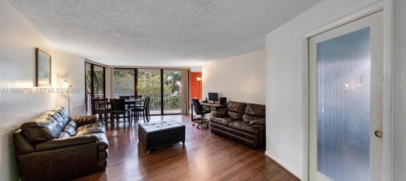 3 chambres propriété commerciale à louer à Miami, Miami-Dade, Florida, USA № 615321 29