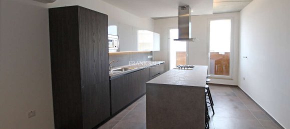 3 غرف نوم شقة في Sliema, Malta رقم 9505 5