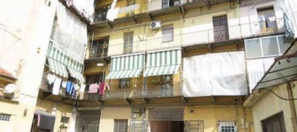 4 rooms Apartment in Turin, Italy No. 50582 3