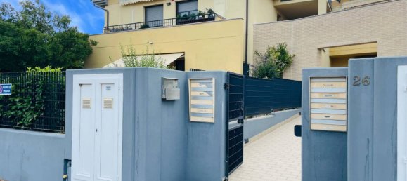 2 bedrooms Apartment in Ostra, Italy No. 314970 3