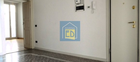 Квартира с 3 спальнями в Савона, Италия № 320754 4