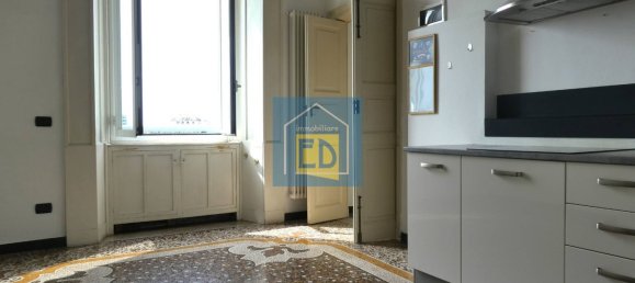 Квартира с 3 спальнями в Савона, Италия № 320754 10