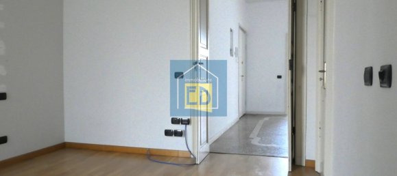 Квартира с 3 спальнями в Савона, Италия № 320754 8