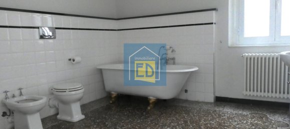 Квартира с 3 спальнями в Савона, Италия № 320754 47