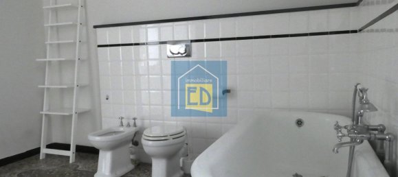 Квартира с 3 спальнями в Савона, Италия № 320754 48