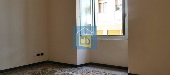 Квартира с 3 спальнями в Савона, Италия № 320754 39