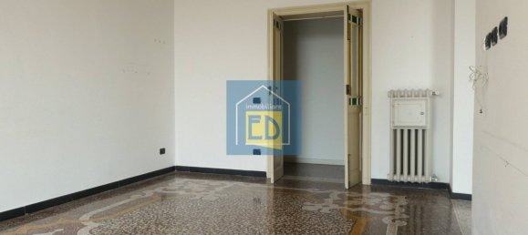 Квартира с 3 спальнями в Савона, Италия № 320754 21