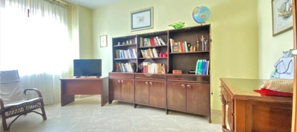 6 rooms Villa in Guidonia Montecelio, Italy No. 4587 25