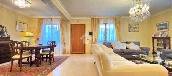 6 rooms Villa in Guidonia Montecelio, Italy No. 4587 8