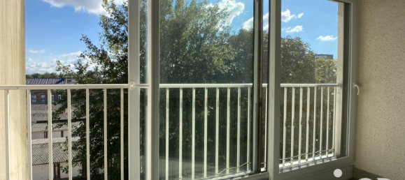 Apartamento de 2 dormitorios en Ronchin, France No. 233671 4