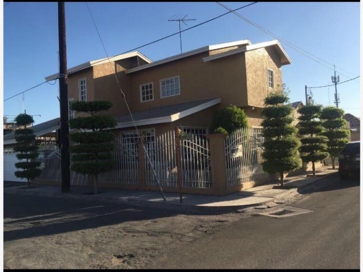 3 bedrooms House in Baja California, Mexico No. 154997