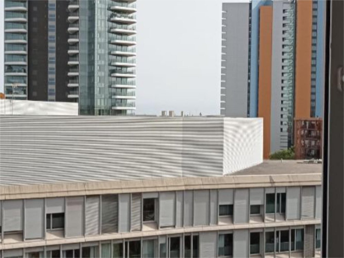 Apartamento de 3 dormitorios en Sant Martí, Spain No. 218658