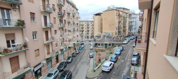 4 rooms Apartment in Cosenza, Italy No. 273850 15