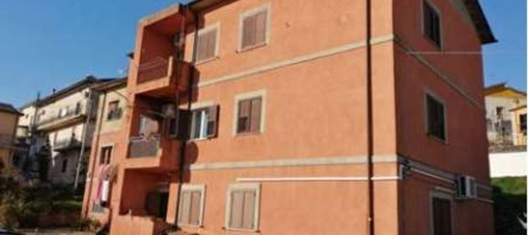 5 rooms Apartment in Altomonte, Italy No. 182502 8