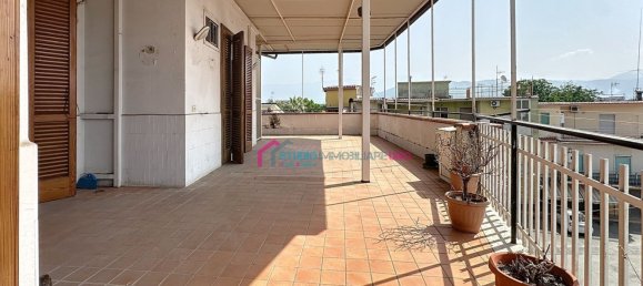 4 bedrooms Apartment in Saviano, Italy No. 325210 7