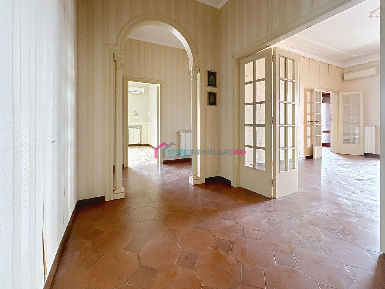 4 bedrooms Apartment in Saviano, Italy No. 325210