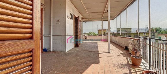 4 bedrooms Apartment in Saviano, Italy No. 325210 8