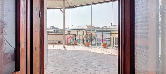 4 bedrooms Apartment in Saviano, Italy No. 325210 5