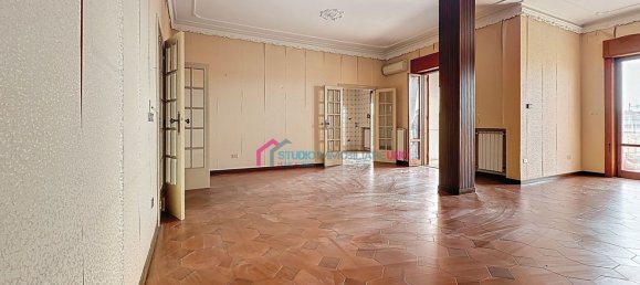 4 bedrooms Apartment in Saviano, Italy No. 325210 26