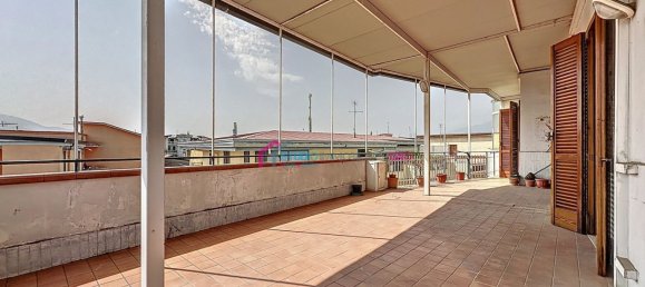 4 bedrooms Apartment in Saviano, Italy No. 325210 11