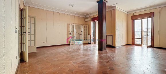 4 bedrooms Apartment in Saviano, Italy No. 325210 24