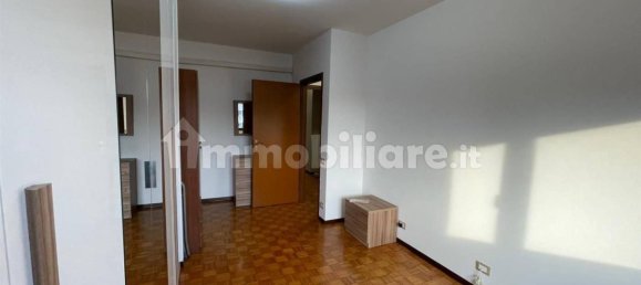 Квартира с 3 спальнями в Кастельфранко Венето, Италия № 155665 4