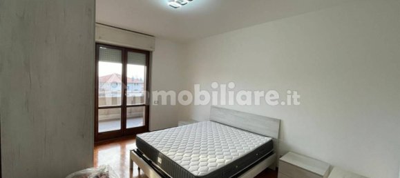 Квартира с 3 спальнями в Кастельфранко Венето, Италия № 155665 5