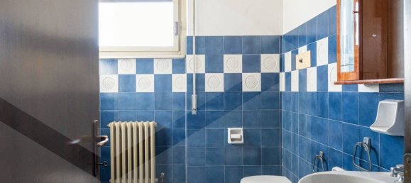 Apartamento de 3 divisões em Mariano Comense, Italy N.º 21444 13