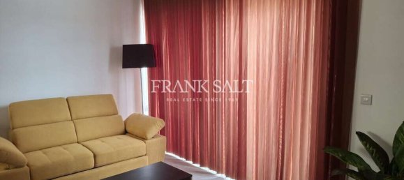 Ático de 1 dormitorio en Hamrun, Malta No. 428 2