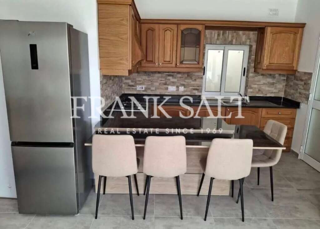 Ático de 1 dormitorio en Hamrun, Malta No. 428