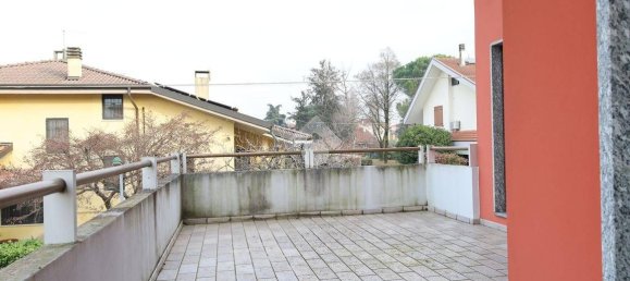 4 bedrooms Villa in Vicenza, Italy No. 148925 13