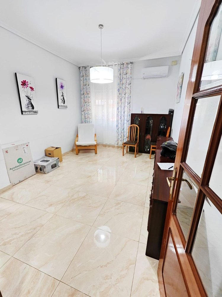 3 bedrooms Apartment in Andalusia, Spain No. 170407