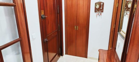 3 bedrooms Apartment in Andalusia, Spain No. 170407 3