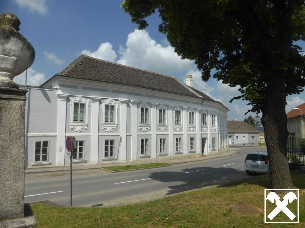 119m² Commercial property in Grossweikersdorf, Austria No. 118836
